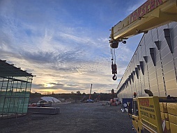 ref2024_20241021_081558_Hallenbau-Stahlmontage.jpg 