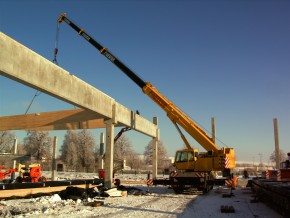 betonfertigbau-hallenbau.jpg 